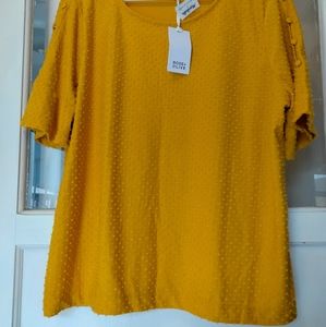 Textured stylish blouse